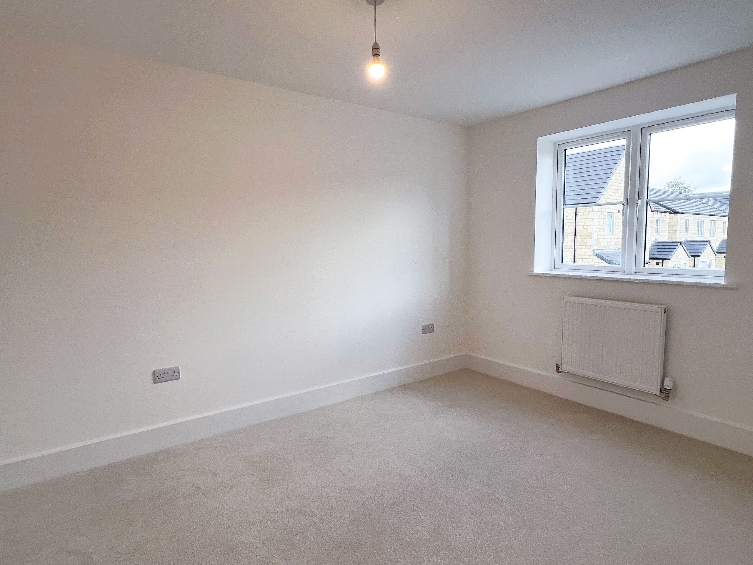 The Ashton Bedroom 1