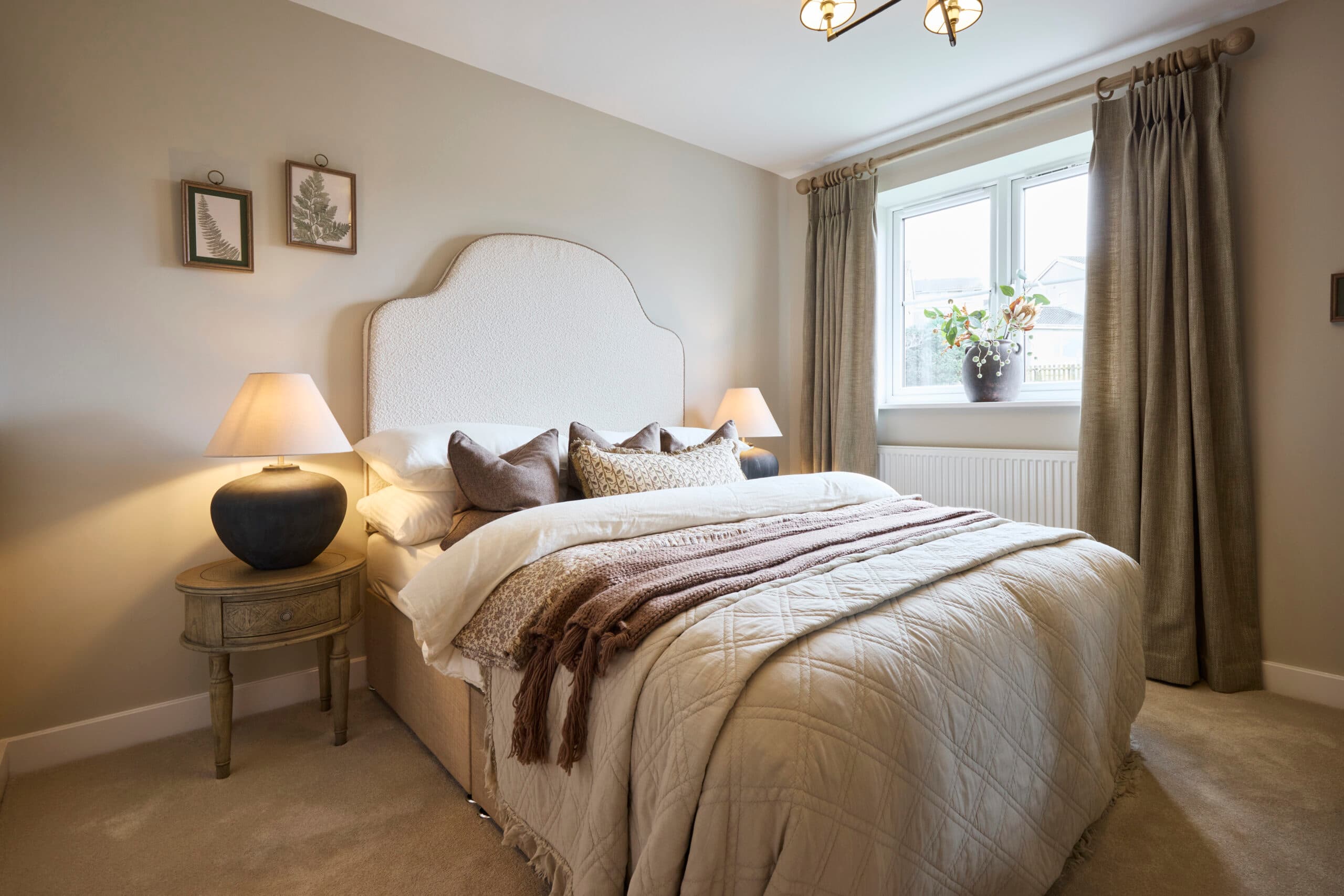 THE_OAKS_SKIPTON_BEDROOM_ONE_003