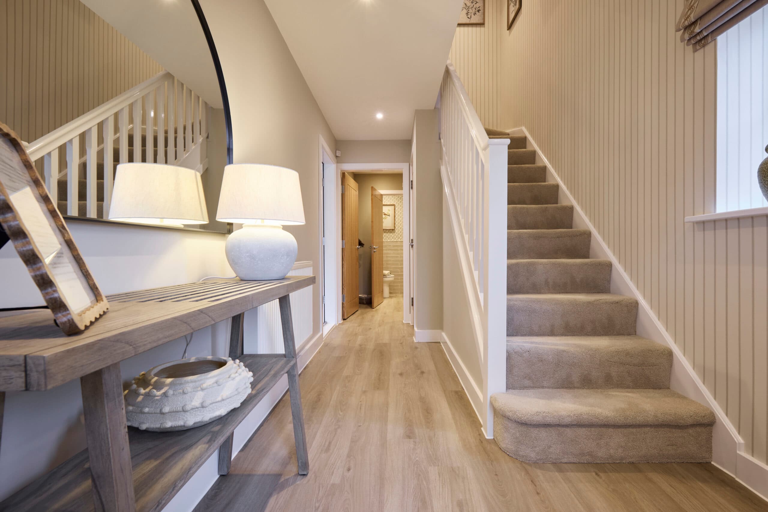 THE_OAKS_SKIPTON_ENTRANCE_HALL_001