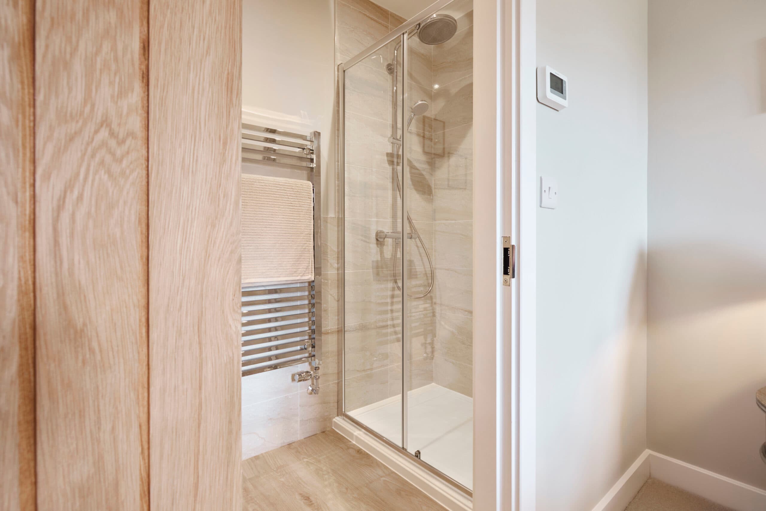 Elliot show home - bedroom 1 ensuite shower