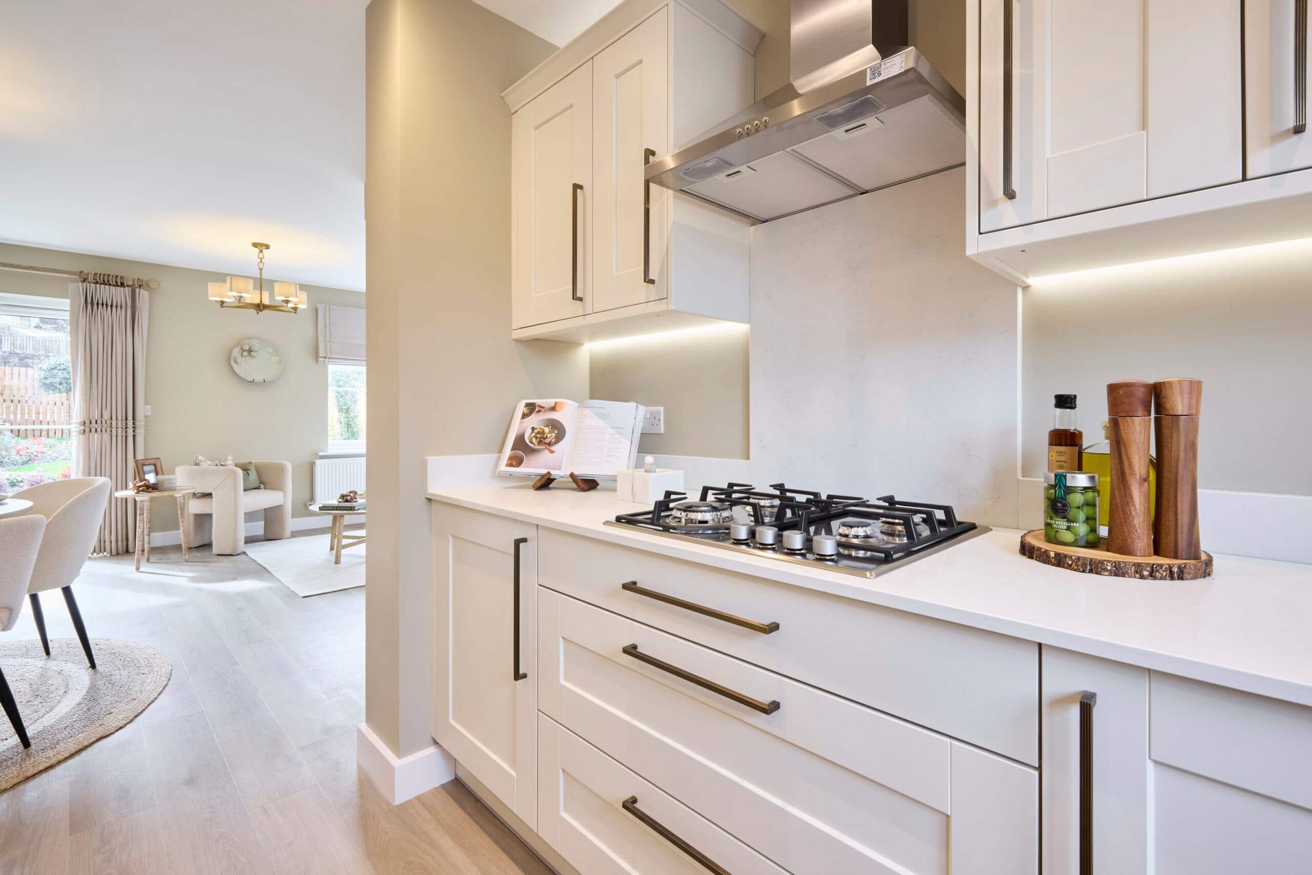 Elliot show home - kitchen angle shot with hob