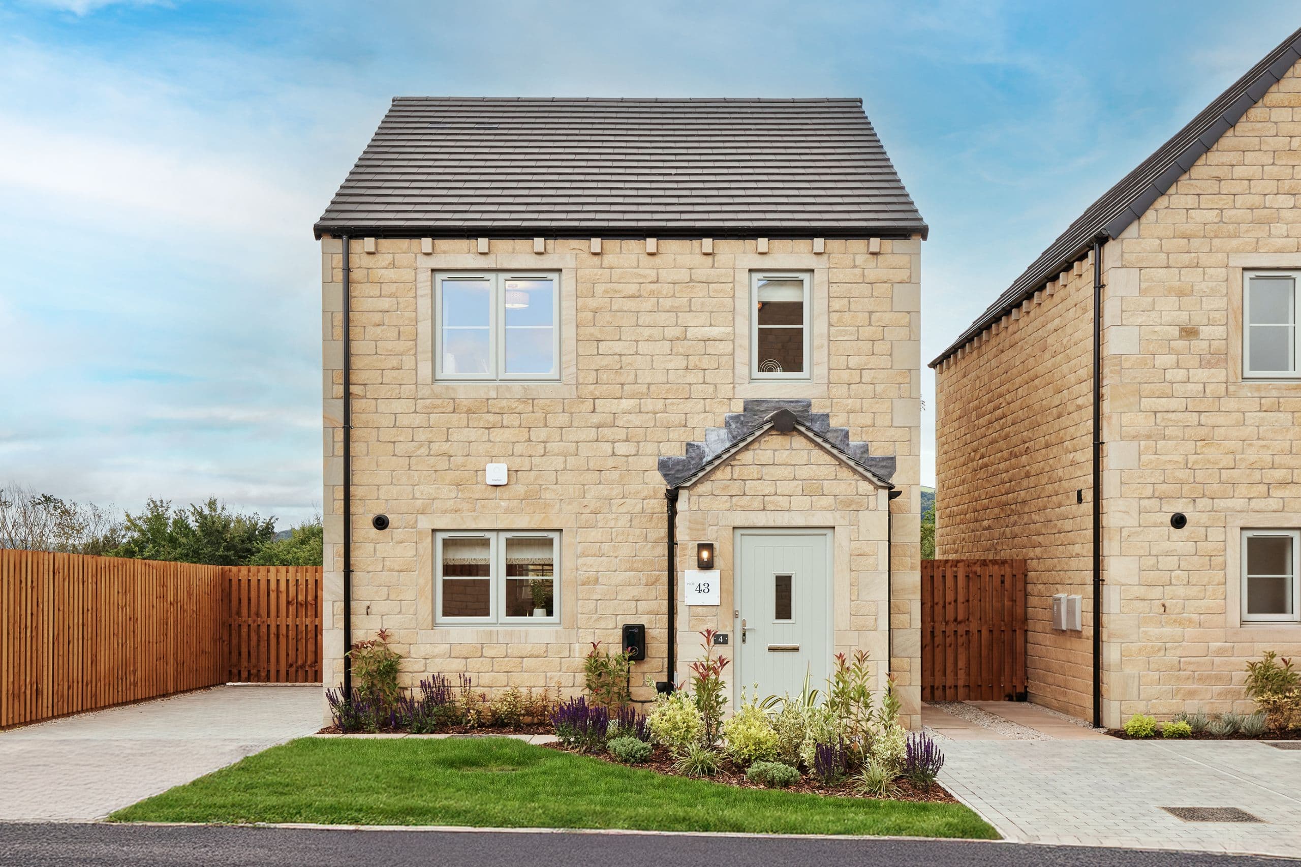 THE_WILLOWS_SILSDEN_PLOT_43_THE_EMILY_SHOWHOUSE_FRONT_EXTERNALS_005 edited