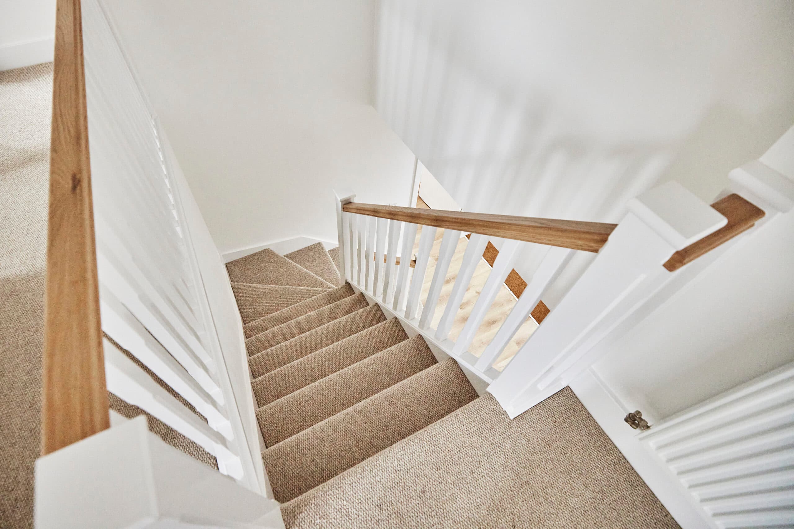 Bolton Gardens ~ The Hartford ~ Plot 65 ~ Landing 009
